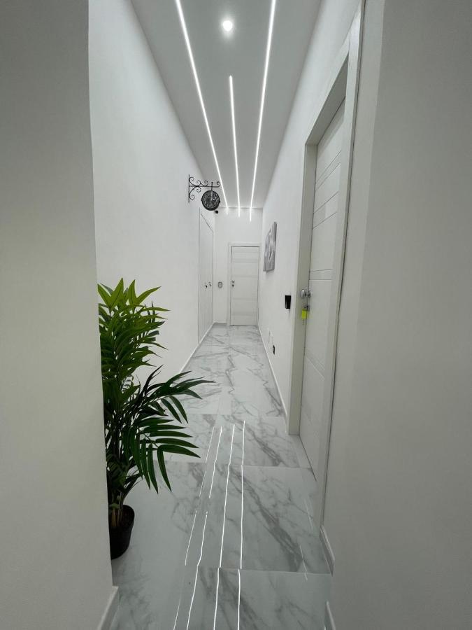 Ludben House Hotel Nápoly Kültér fotó