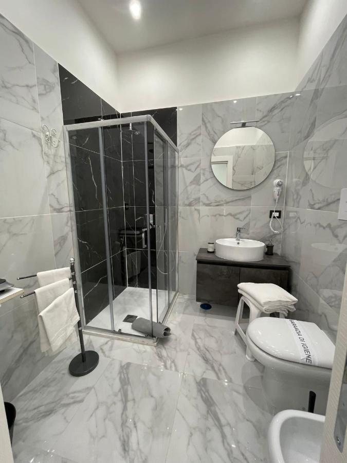 Ludben House Hotel Nápoly Kültér fotó